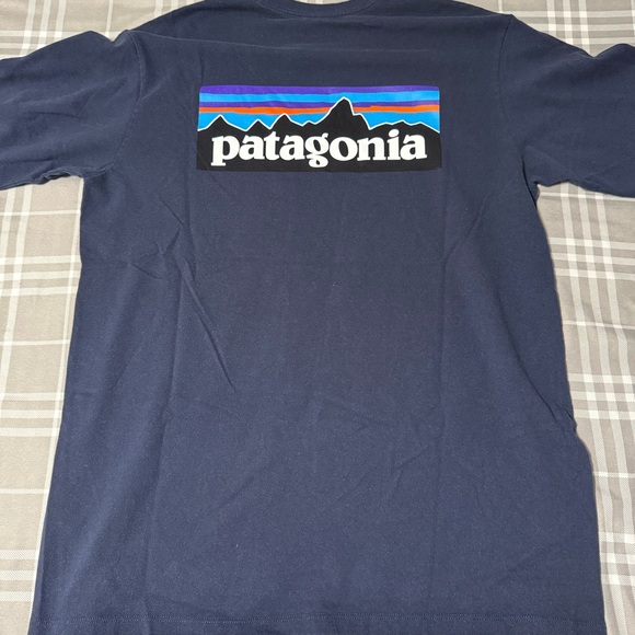 Patagonia Navy Blue Shirt - Picture 1 of 4